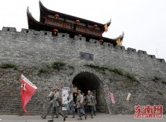 红色电影《风雨出汀州》龙岩长汀开拍 打响红色之旅第一枪